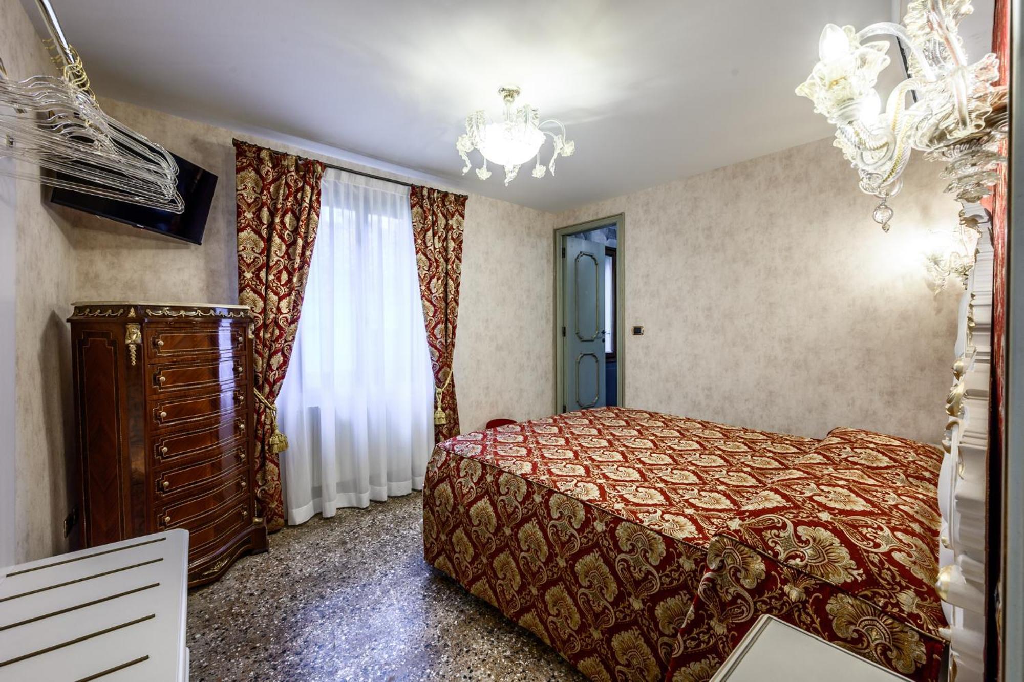 Ca Rialto 4122 - Luxury Terrace Apartamento Veneza Exterior foto