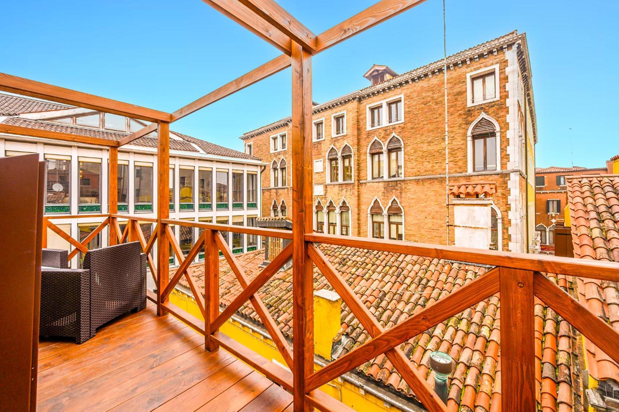 Ca Rialto 4122 - Luxury Terrace Apartamento Veneza Exterior foto